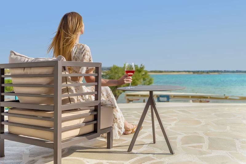 Hotel Nissaki Beach in Naxos